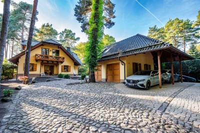 Wohnen mit Weitblick – stilvolles Einfamilienhaus mit luxuriöser Ausstattung in Eggersdorf