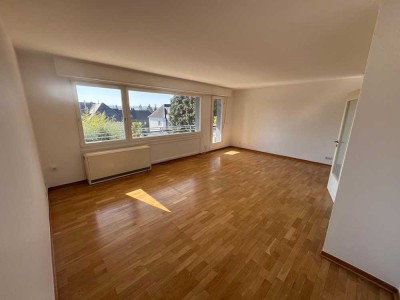 Exklusive 1,5-Raum-Hochparterre-Wohnung mit gehobener Innenausstattung mit Balkon und EBK in Essen