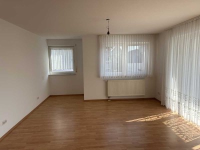 Stilvolle, gepflegte 3-Zimmer-Wohnung mit geh. Innenausstattung mit EBK in Radolfzell am Bodensee