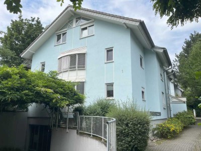 Bezugsfreie 3-Zimmer-Wohnung mit Balkon und TG-Stellplatz in begehrter Lage