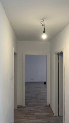 Renovierte 3-Zi.-Wohnung mit voll möblierter Küche in Ginnheim | ab sofort