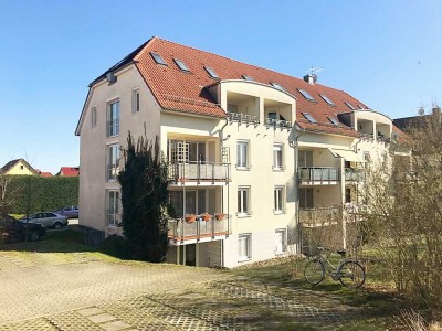 Helle geräumige 2-R-Wohnung mit Balkon in GRH-Kleinraschütz zu vermieten