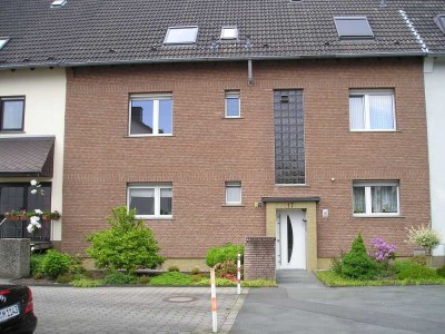 2-Raum-DG-Appartment im Grünen (Uninähe)