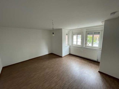 Großzügige 3-Zimmer-Wohnung mit großem Garten