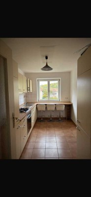 Helle 2-Zimmer Wohnung mit Balkon im 2. OG in Traunstein