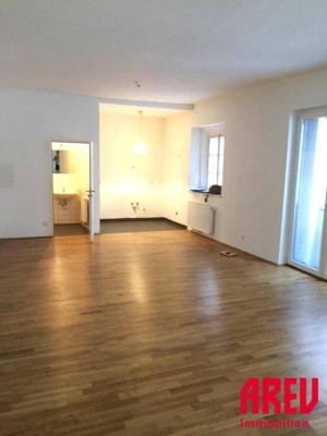 KLEINE FEINE 1 ZIMMERWOHNUNG IN DER RATHAUSGASSE- TOP 2.3