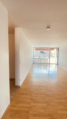 + 2 Zimmer-Apartment in gepflegter Wohnanlage +