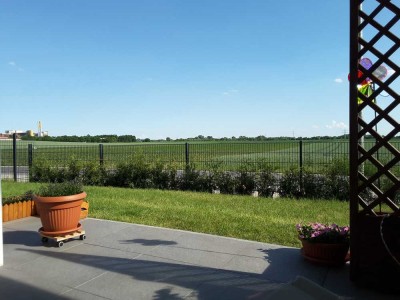 Exklusive energieeffiziente 4-Zimmer-Wohnung mit großen Garten