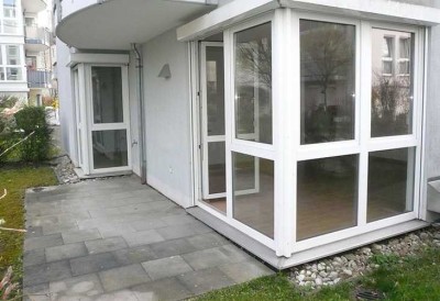 Ruhige 2-Zimmer-Wohnung mit Terrasse und Einbauküche