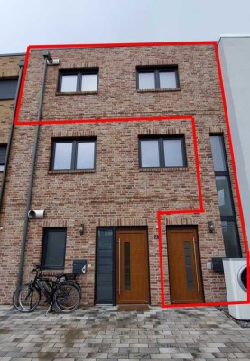 Offene 2-Z-Whg mit EBK, Süd-Balkon und privatem Eingang im Ostend