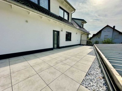 Großzügig, modern und bezugsfrei - 5-Zimmerwohnung über 2 Etagen in Kenzingen