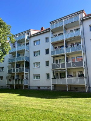 FÜR DEN KÄUFER PROVISIONSFREI - 3 ZIMMER-WOHNUNG MIT BALKON SUCHT NEUEN EIGENTÜMER
