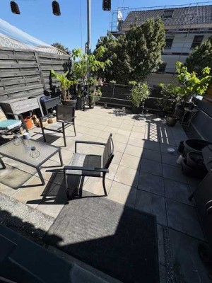 Zentrumsnah -Wohnen in Wernau mit Südterrasse, Garten, Doppelgarage.