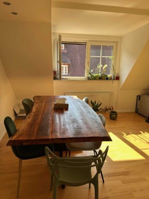 Stilvolle und wunderschöne 3-Zimmer-Wohnung in der Esslinger Altstadt