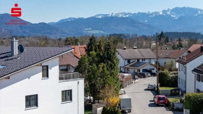 Neuwertiges Flächenwunder mit Alpenpanorama in zentraler Wohnlage