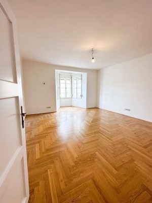 Charmanter Altbautraum mit 4 Zimmern und Balkon in Toplage - Parkstraße, 8010 Graz