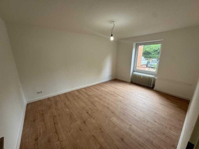 Geräumige 5-Zimmer-Wohnung mit 2 Balkonen in Hannover