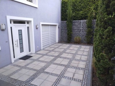 Modernisierte Souterrainwohnung in Top Lage