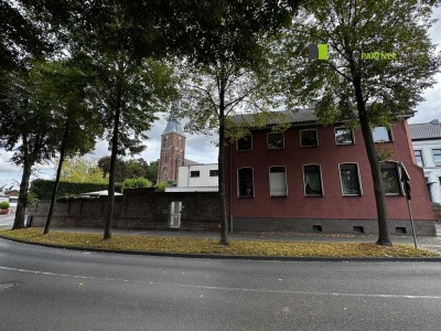 Einfamilienhaus mit Carport in Eschweiler-Nothberg, Nähe Kirche St. Cäcilia