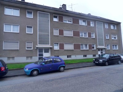 Gemütl. 2-Zimmer Wohnung, renoviert, zentrale Lage Stadtmitte