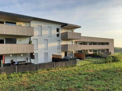 Moderne 4 Zimmerwohnung mit Balkon und TG Platz