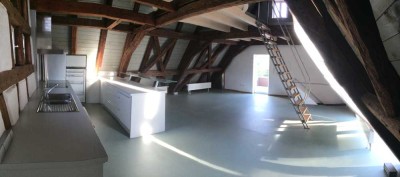 Liebevoll sanierte Altbauwohnung - 3,5 Zimmer, 118 qm