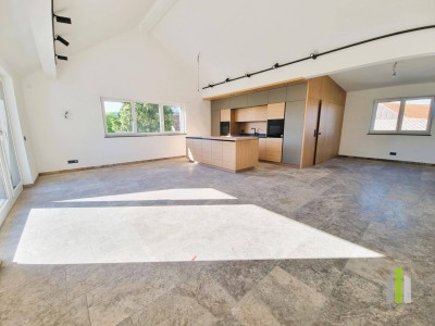 Erstbezug: Luxuriöses Penthouse im Neubau mit großzügiger Südterrasse und Weitblick