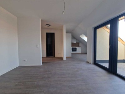 Helle 2-Raum-Dachgeschoßwohnung mit Balkon in Leipzig