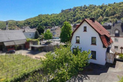 Wohnen, wo andere Urlaub machen – Ihr Traumhaus am schönsten Wanderweg Deutschlands, direkt am Rhein