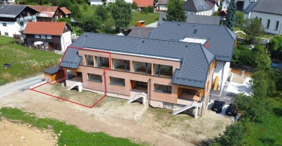 Helle, behagliche Maisonettewohnung mit Eigengarten.