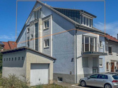 2-Zimmer-Dachgeschosswohnung mit großer Galerie und Balkon