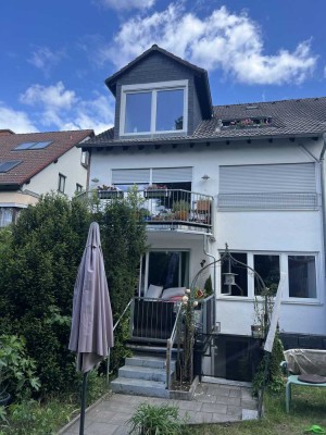 Gepflegte, sehr ruhige Wohnung im Hinterhaus