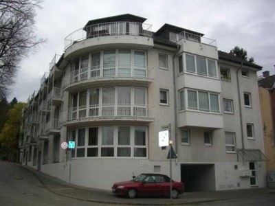 Kessenich: superschicke, helle 1-Zi-PENTHOUSE mit 2 Dachterrassen + Einbauküche + Garage - TOP !!