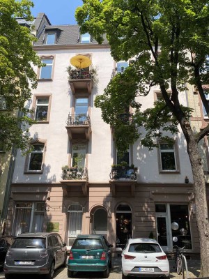Wunderschöne 3-Zimmer-Altbauwohnung im besten Frankfurter Nordend