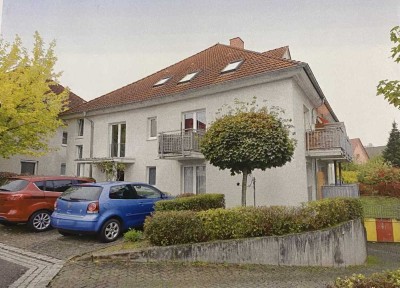 Exklusive 2,5-Raum-EG-Wohnung mit Balkon und Einbauküche in Bad Rappenau
