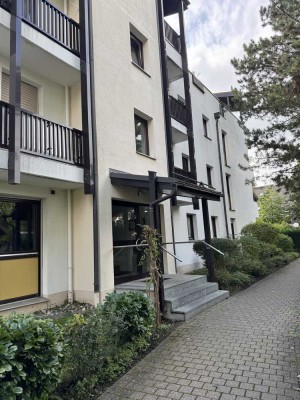Gepflegte 2-Zimmer Wohnung mit Außenstellplatz in Eichenau