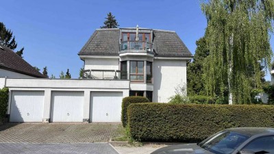 attraktive Wohnung in kleiner Stadtvilla