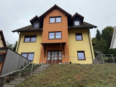 Einfamilienhaus mit Einliegerwohnung