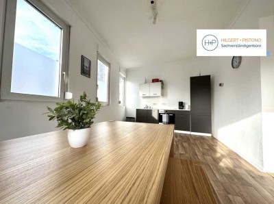 Geräumiges Einfamilienhaus mit Balkon und Garage in zentraler Lage von Linz am Rhein!