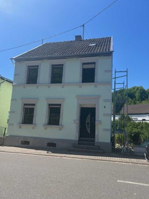 Freistehendes kernsarniertes 1-2 Familienhaus in St. Wendel-OT zu verkaufen