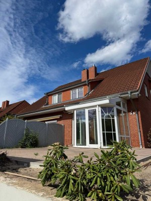 Top-sanierte 5-Zimmer Doppelhaushälfte in Lübeck-Travemünde