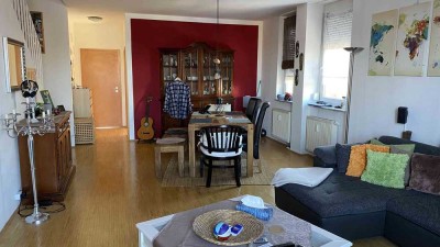 4-Zimmer-Terrassenwohnung mit Balkon und EBK in Heiningen