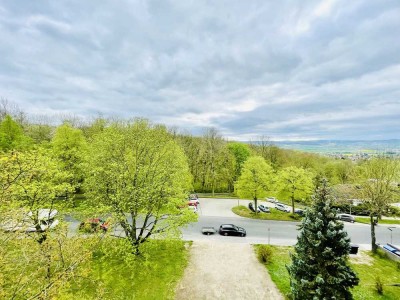 Helle 3 Zimmer ETW mit Fernblick über das Leinetal