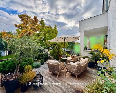 Stilvolles Zweifamilienhaus mit schönem Garten in gefragter Lage Sennfelds | SANIERT