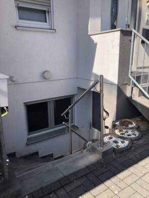 Sehr schöne Souterrainwohnung in sehr guter Lage von Hockenheim