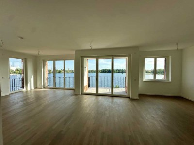 Exklusive Wohnung im 3. OG: Panorama Wasserblick, Wasserzugang und Einbauküche - Erstbezug im Neubau