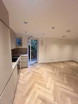 Frisch sanierte 2-Zimmerwohnung mit Terrasse und hochwertiger Einbauküche