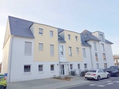 89m² 3-Zi.-Erdgeschosswohnung: A+ Energiesparwunder, Südterrasse, 21m² Privatkeller und PKW-Stellpl.