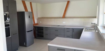 Schöne, ruhige 5 Zi.-Whg/Haushälfte in bester Aussichtslage im OT-Gschwend
