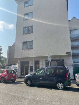 *NIPPES * SCHÖNES GEPFLEGTES HELLES 1 ZIMMER-APARTMENT IM 4.OG (ohne Aufzug)